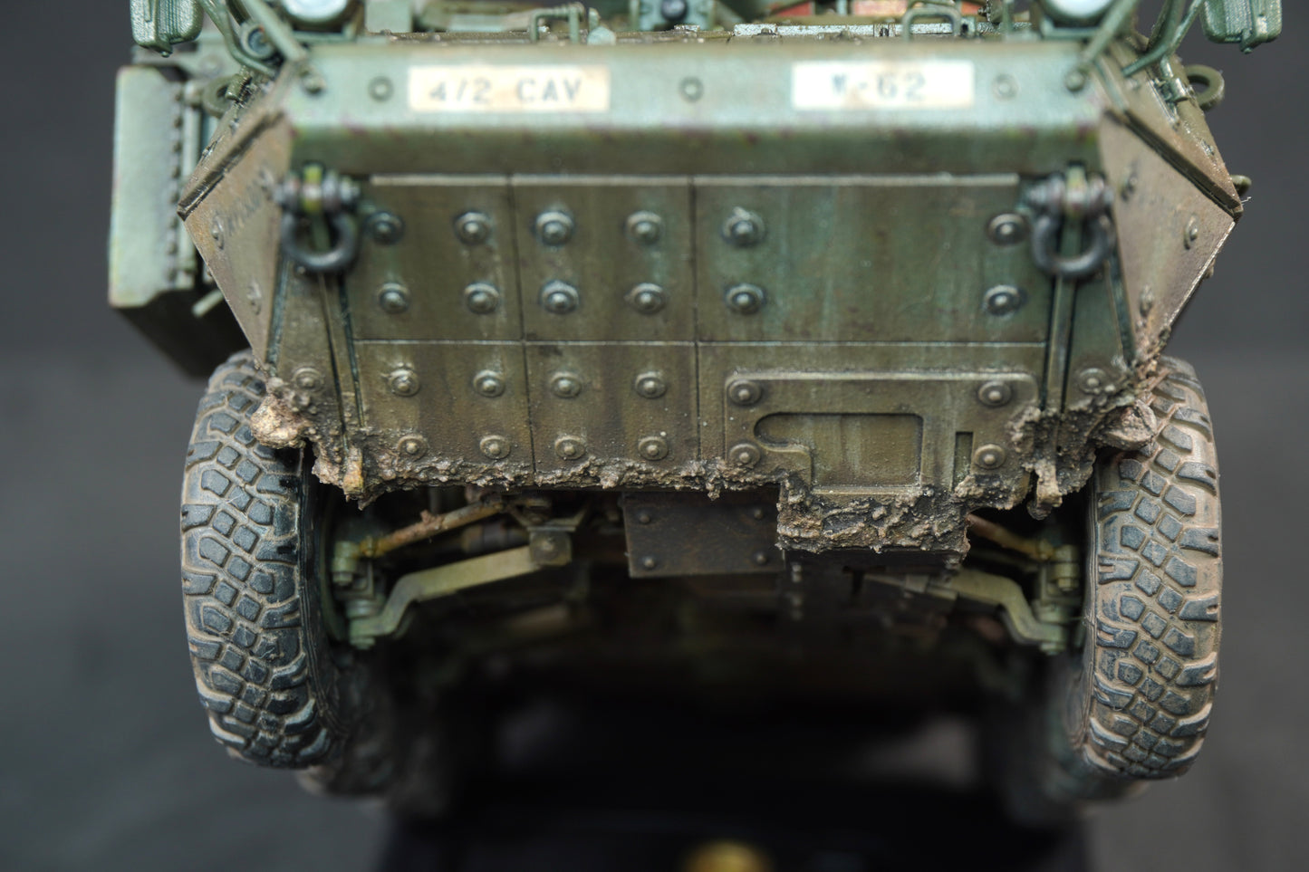 Stryker M1128 — vista superior