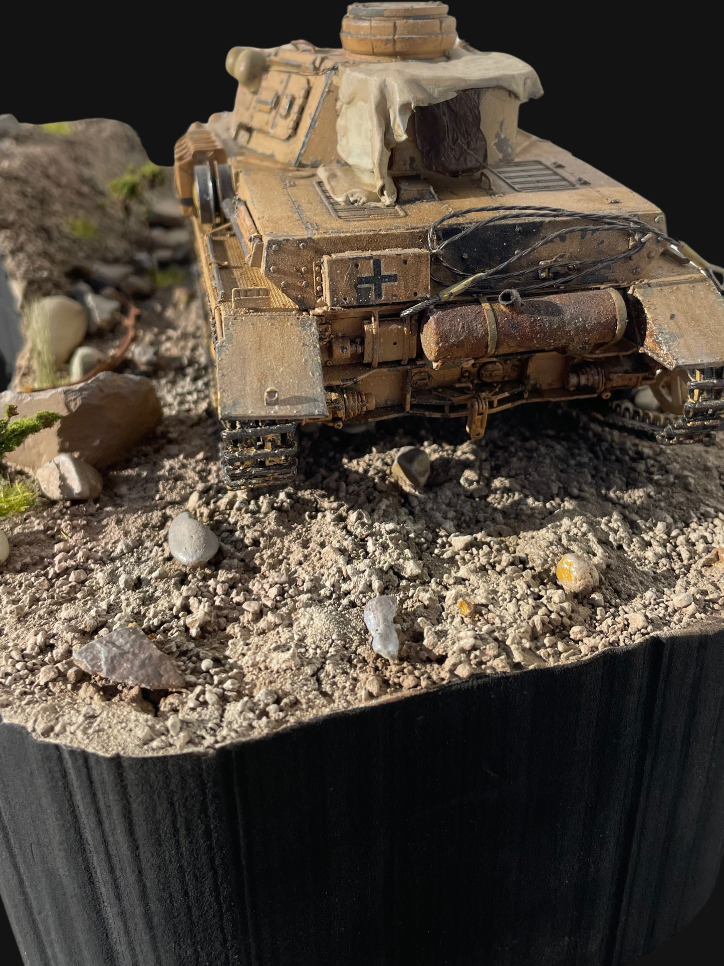 Panzerkampfwagen III – Diorama 1/35 (Túnez, 1943) – Edición Única