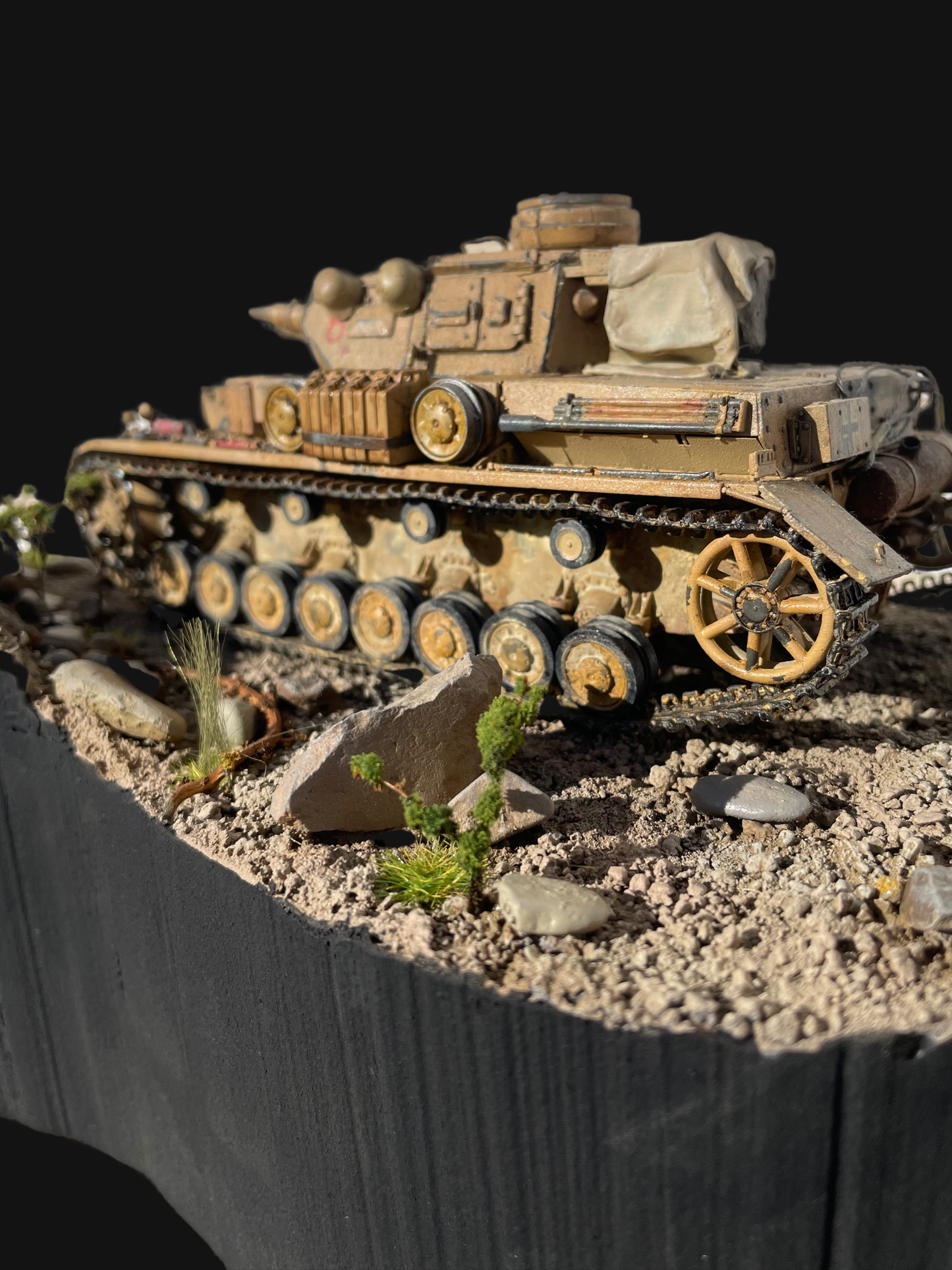 Panzerkampfwagen III – Diorama 1/35 (Túnez, 1943) – Edición Única