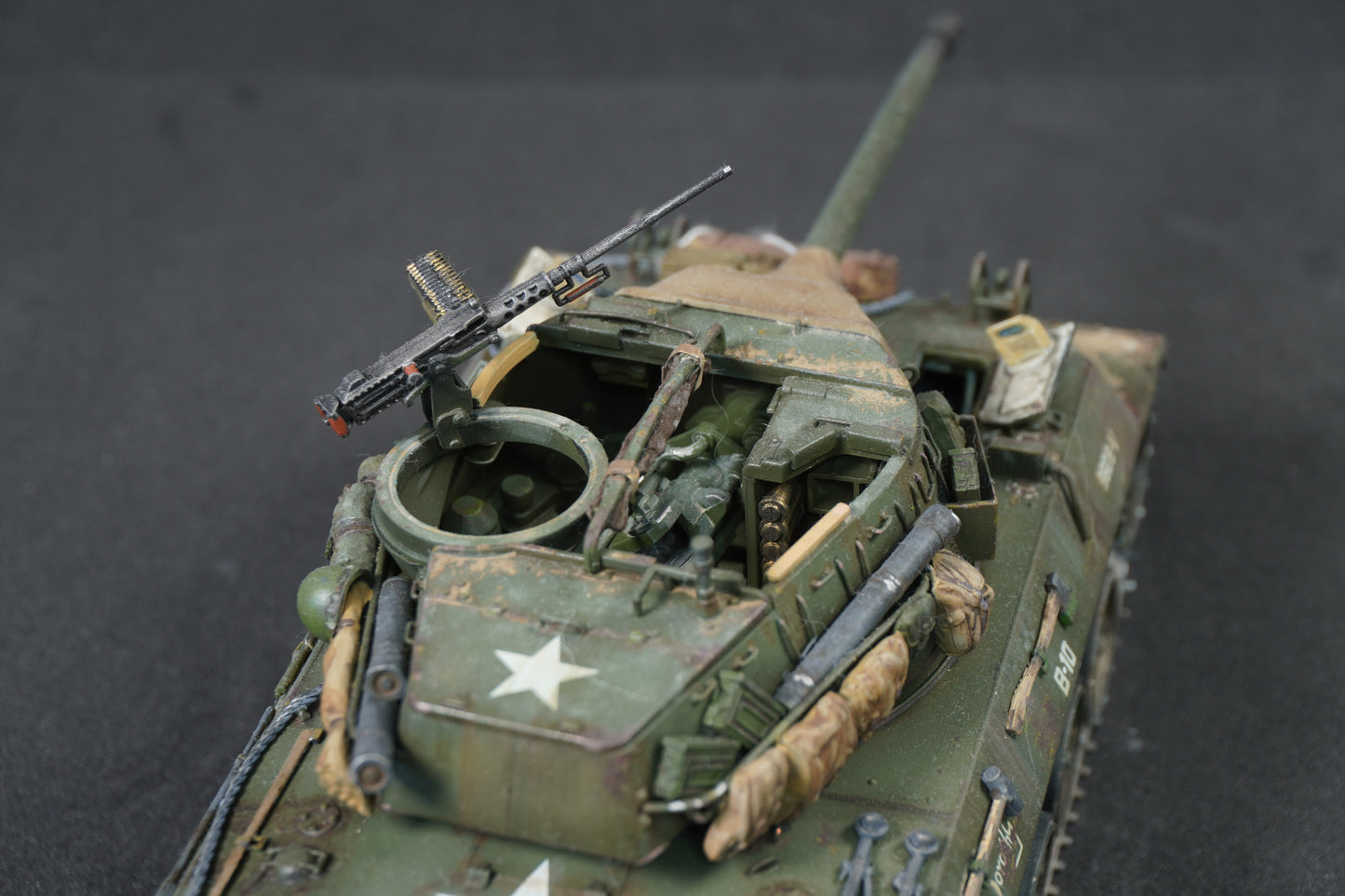 M18 Hellcat — lateral derecho