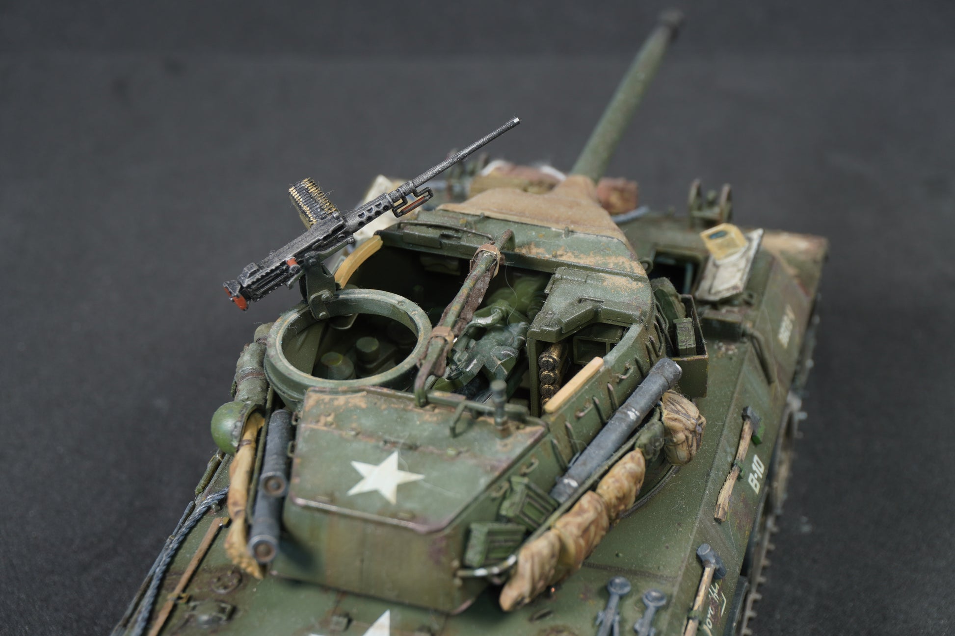M18 Hellcat — lateral derecho
