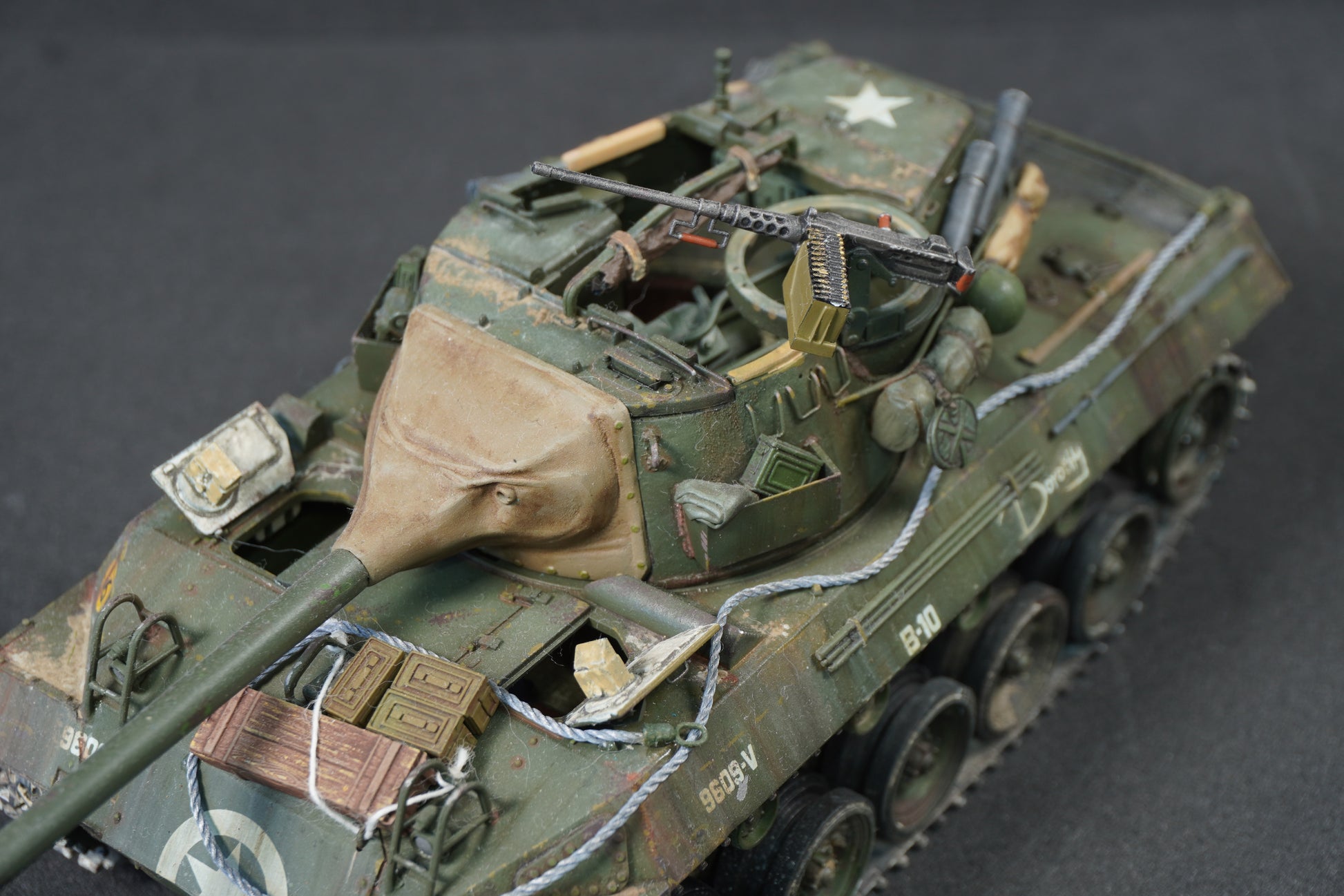 M18 Hellcat — trasera
