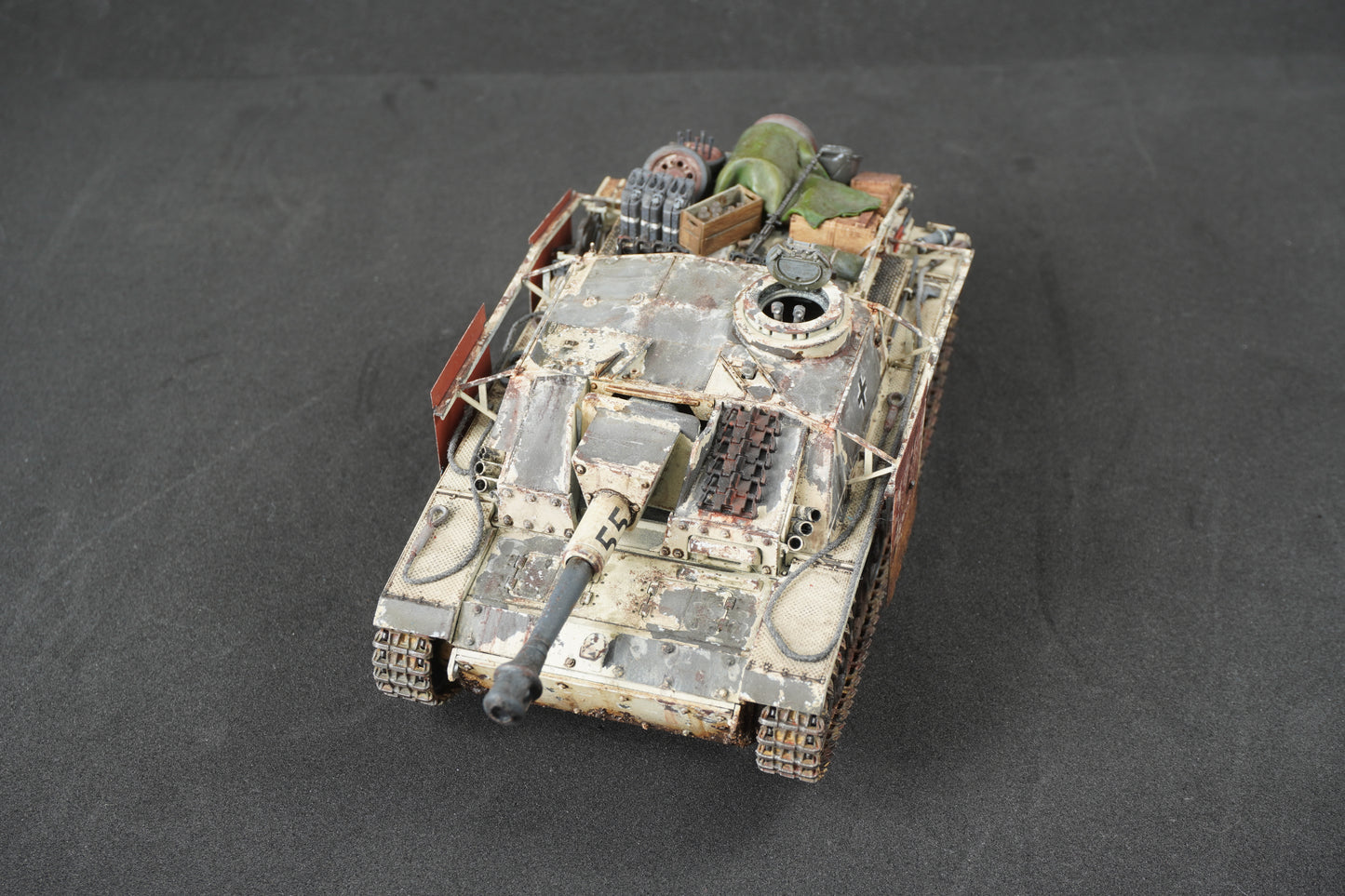 StuG III — frontal