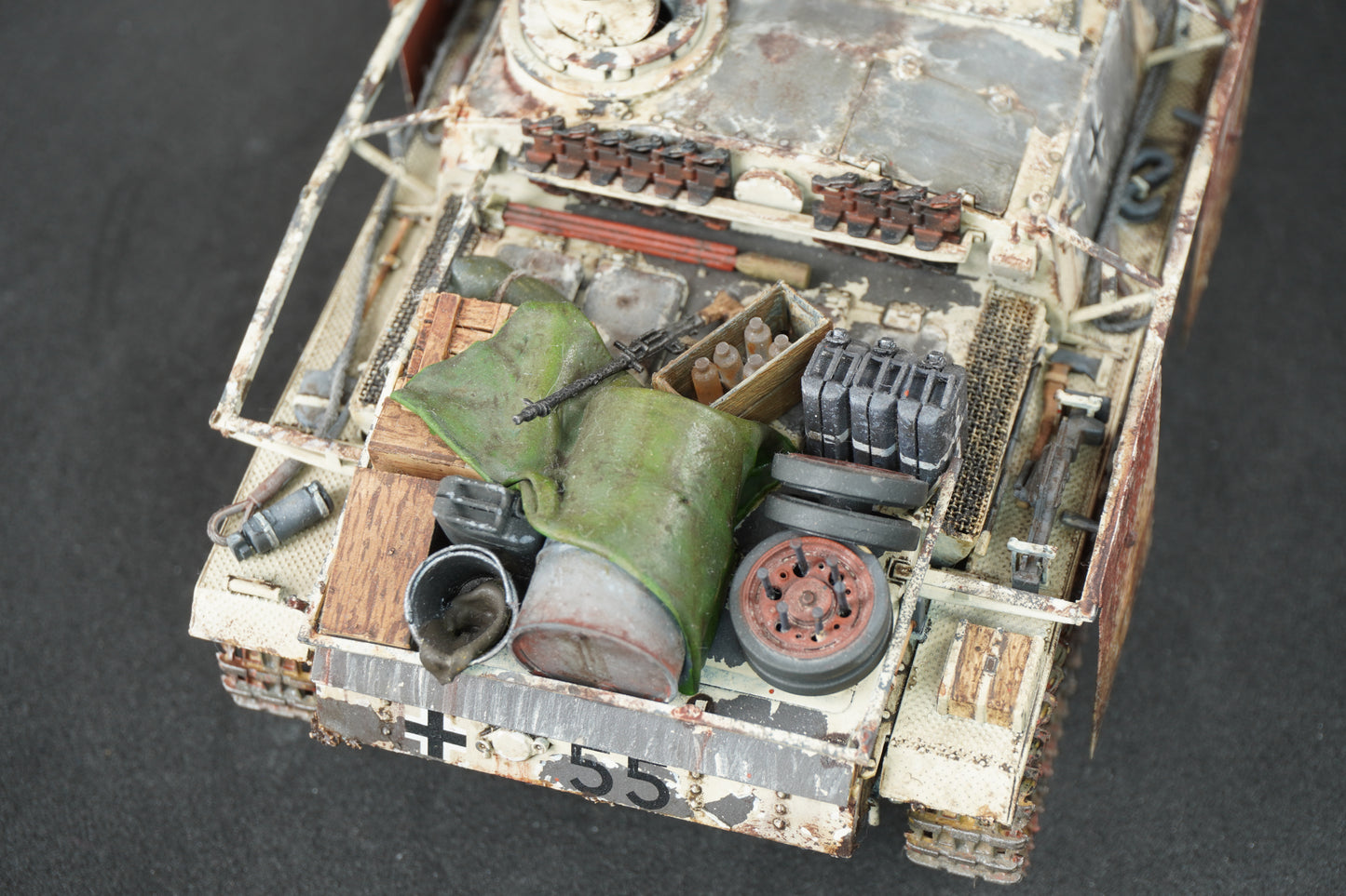 StuG III — trasera