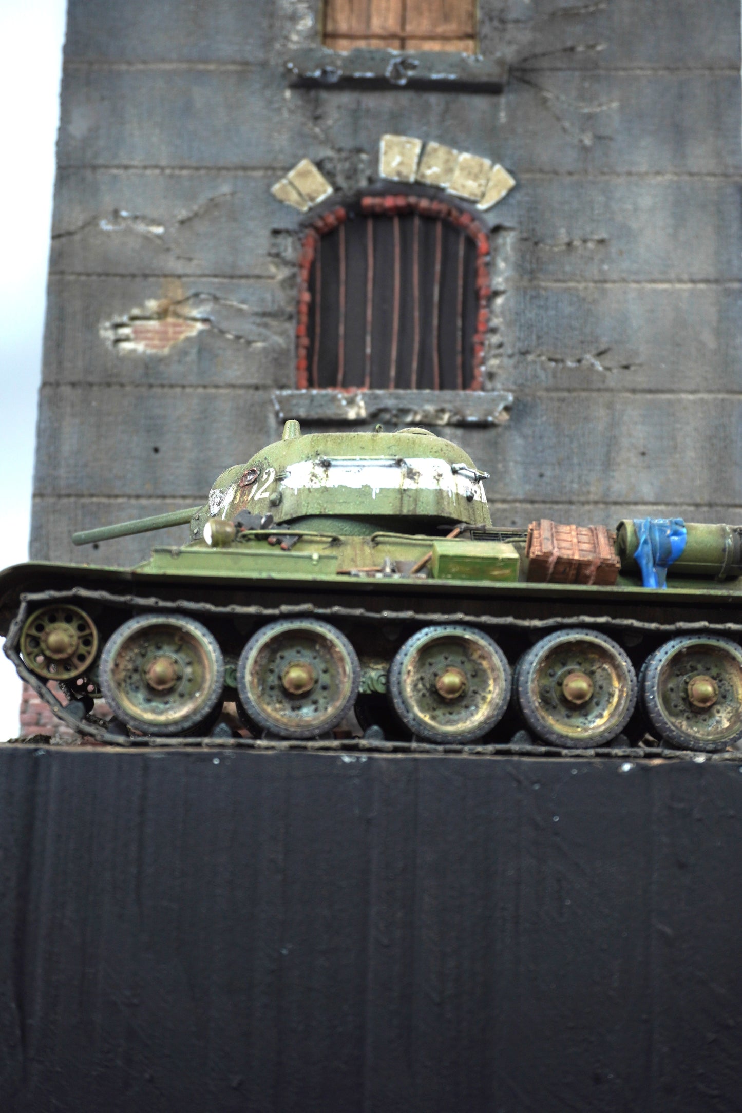 Diorama T-34/76 — detalle suelo